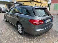 Usata Mercedes C220 Business 194 CV (142 kW) 2019 Grigio Station wagon