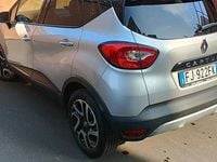 Usata Renault Captur 95 CV (69 kW) 2017 Grigio SUV