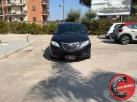 Usata Lancia Ypsilon Gold 69 CV (50 kW) 2014 Grigio Utilitaria