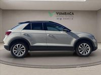 Usata VW T-Roc R-line 110 CV (80 kW) 2025 Bianco SUV