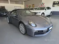 Usata Porsche 911 Carrera Cabriolet 394 CV (289 kW) 2025 Grigio Cabrio