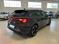 Usata Cupra Leon 150 CV (110 kW) 2025 Blu Station wagon