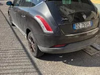 Usata Lancia Delta 120 CV (88 kW) 2009 Grigio Utilitaria
