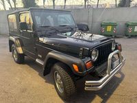 Usata Jeep Wrangler 118 CV (86 kW) 1998 Nero SUV