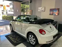 Usata VW New Beetle 105 CV (77 kW) 2008 Beige Utilitaria