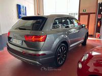 Usata Audi Q7 Ambiente 218 CV (160 kW) 2017 Grigio SUV