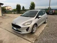 Usata Ford Fiesta 85 CV (62 kW) 2017 Grigio Utilitaria