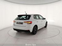 Usata Skoda Fabia 80 CV (58 kW) 2024 Bianco metallizzato Berlina