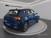 Usata VW Polo Life 95 CV (69 kW) 2023 Blu Utilitaria