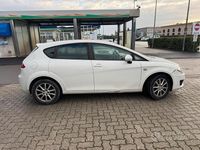 Usata Seat Leon 140 CV (102 kW) 2010 Bianco Utilitaria