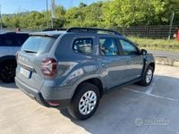 Begagnad Dacia Duster Comfort 116 HK (85 kW) 2023 Grå SUV