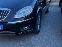 Usata Lancia Musa Gold 78 CV (57 kW) 2013 Nero Monovolume