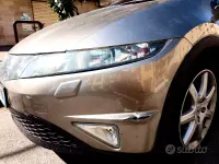 Usata Honda Civic 140 CV (102 kW) 2010 Berlina