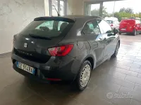 Usata Seat Ibiza 86 CV (63 kW) 2010 Grigio Berlina