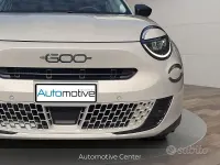 Usata Fiat 600 Business 110 CV (80 kW) 2025 Beige SUV