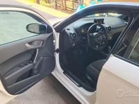 Usata Audi A1 90 CV (66 kW) 2015 Bianco Utilitaria