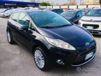 Usata Ford Fiesta Titanium 68 CV (50 kW) 2009 Nero Berlina