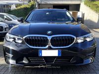 Usata BMW 318 Sport Line 150 CV (110 kW) 2022 Nero Station wagon