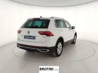 Usata VW Tiguan Elegance 150 CV (110 kW) 2020 Bianco SUV