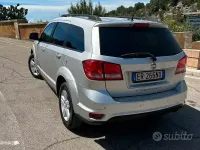 Usata Fiat Freemont 170 CV (125 kW) 2013 Grigio SUV