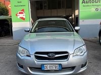Usata Subaru Legacy 165 CV (121 kW) 2006 Grigio Station wagon