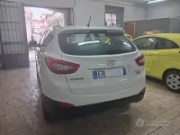 Usata Hyundai ix35 Xpossible 115 CV (84 kW) 2013 Bianco SUV