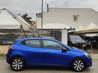 Usata Renault Clio V Equilibre 90 CV (66 kW) 2022 Blu Berlina