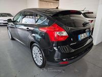 Usata Ford Focus Titanium 125 CV (91 kW) 2011 Nero Berlina