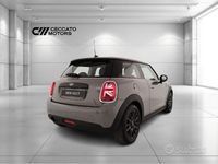 Usata Mini ONE 75 CV (55 kW) 2021 Grigio Utilitaria