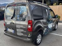 Usata Peugeot TePee Access 92 CV (67 kW) 2012 Nero Station wagon