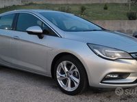 Usata Opel Astra Innovation 110 CV (80 kW) 2019 Argento Berlina