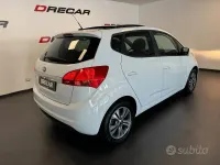 Usata Kia Venga 90 CV (66 kW) 2015 Bianco Utilitaria