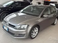 Używany VW Golf VII Executive 110 KM (80 kW) 2017 Żółty Sedan/Limuzyna