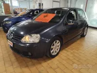 Usata VW Golf IV Sportline 116 CV (85 kW) 2006 Grigio scuro / metallizzato Berlina