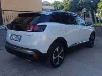 Usata Peugeot 3008 GT-line 120 CV (88 kW) 2017 Bianco SUV