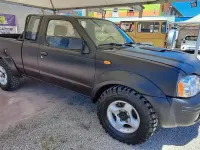Usata Nissan Navara 133 CV (97 kW) 2003 Nero Pick-up