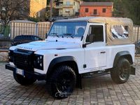 Usata Land Rover Defender 122 CV (89 kW) 2014 Bianco pastello SUV