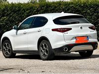 Brugt Alfa Romeo Stelvio 210 HK (154 kW) 2017 Hvid SUV