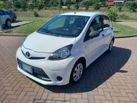 usata Toyota Aygo Aygo5p 1.0 Active connect