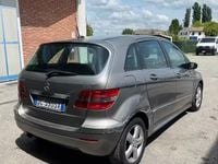 Usata Mercedes B200 2006 Grigio Monovolume