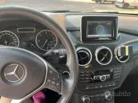 Usata Mercedes B180 109 CV (80 kW) 2013 Bianco Utilitaria