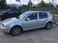 Begagnad VW Golf IV 105 HK (77 kW) 2000 Grå Sedan