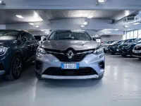 Usata Renault Captur Intens 160 CV (117 kW) 2020 Grigio SUV