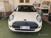 Usata Mini ONE 75 CV (55 kW) 2015 Beige Utilitaria