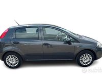 Usata Fiat Grande Punto Street 95 CV (69 kW) 2017 Grigio Utilitaria