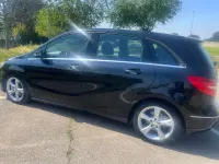 Usata Mercedes B180 Premium 122 CV (89 kW) 2013 Nero Utilitaria