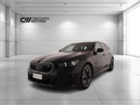 Usata BMW i5 M Sport 289 kW (394 CV) 2024 Nero Station wagon