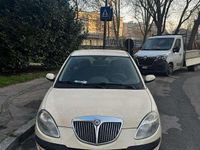 Usata Lancia Ypsilon 60 CV (44 kW) 2005 Beige Utilitaria
