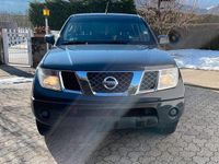 Usata Nissan Navara 174 CV (127 kW) 2006 Grigio Pick-up