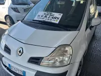 Usata Renault Modus Dynamique 75 CV (55 kW) 2010 Bianco Monovolume